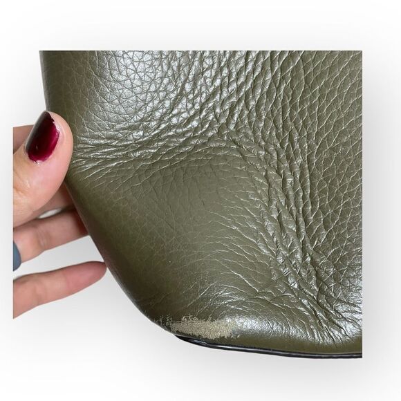 Michael Kors Bedford Medium Soft Leather Tote in Green - Picture 6 of 16